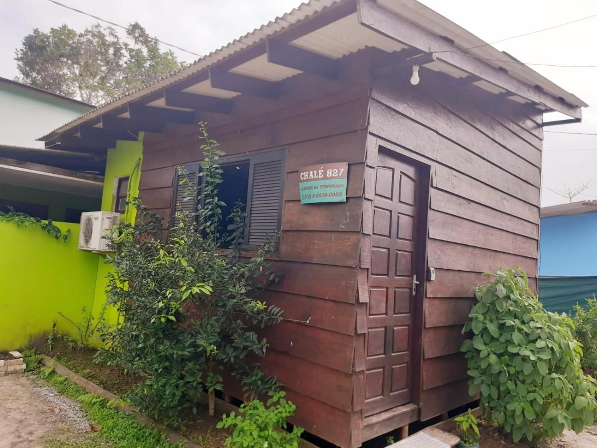 827 Chale Pe Na Areia, Completo Na Praia Do Estaleiro Em Ubatuba - 1 Dormitorio, 1 Banheiro, 1 Vaga De Garagem Eksteriør billede